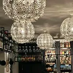 Vanta Business Center מלון דירות 4*