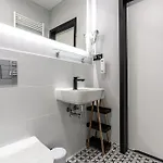 מלון דירות Vanta Business Center סקאווינה