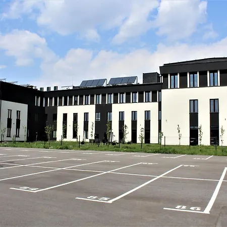 Vanta Business Center