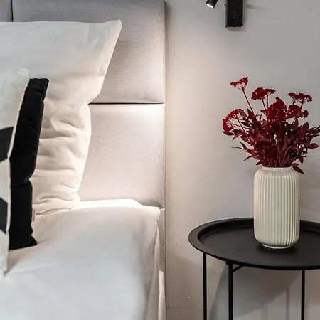 Vanta Business Center