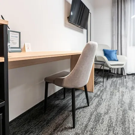 Vanta Business Center Aparthotel *