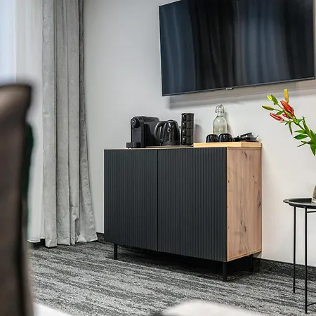 Apartmanhotel Vanta Business Center 4*