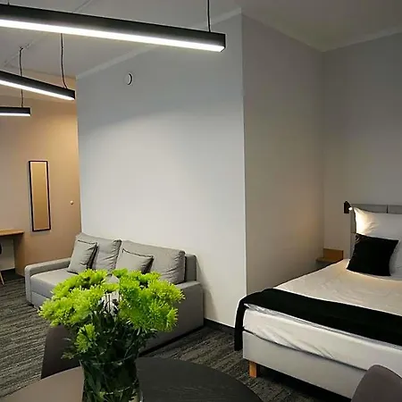 Vanta Business Center 4*